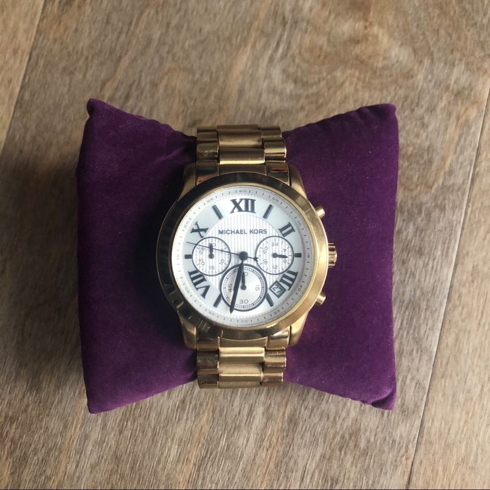 Michael Kors Gold Watch - Picture 2 of 4